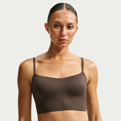 NikeSKIMS Matte Women's Cami Longline Bra. Nike.com